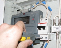 установка электрического счетчика